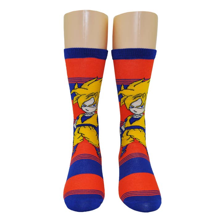 Chaussettes Dragon Ball Z Goku Super Saiyan Crew pour la vente par Everything Legwear