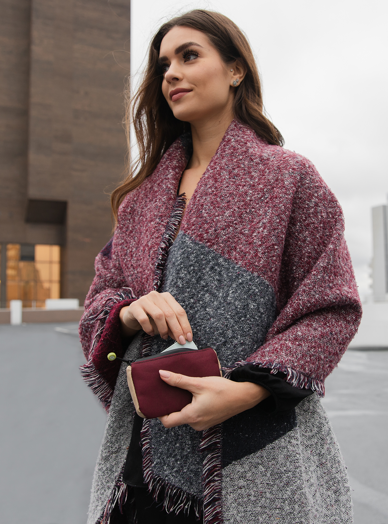 Maroon Dotsero 3.0 for wholesale on Faire6