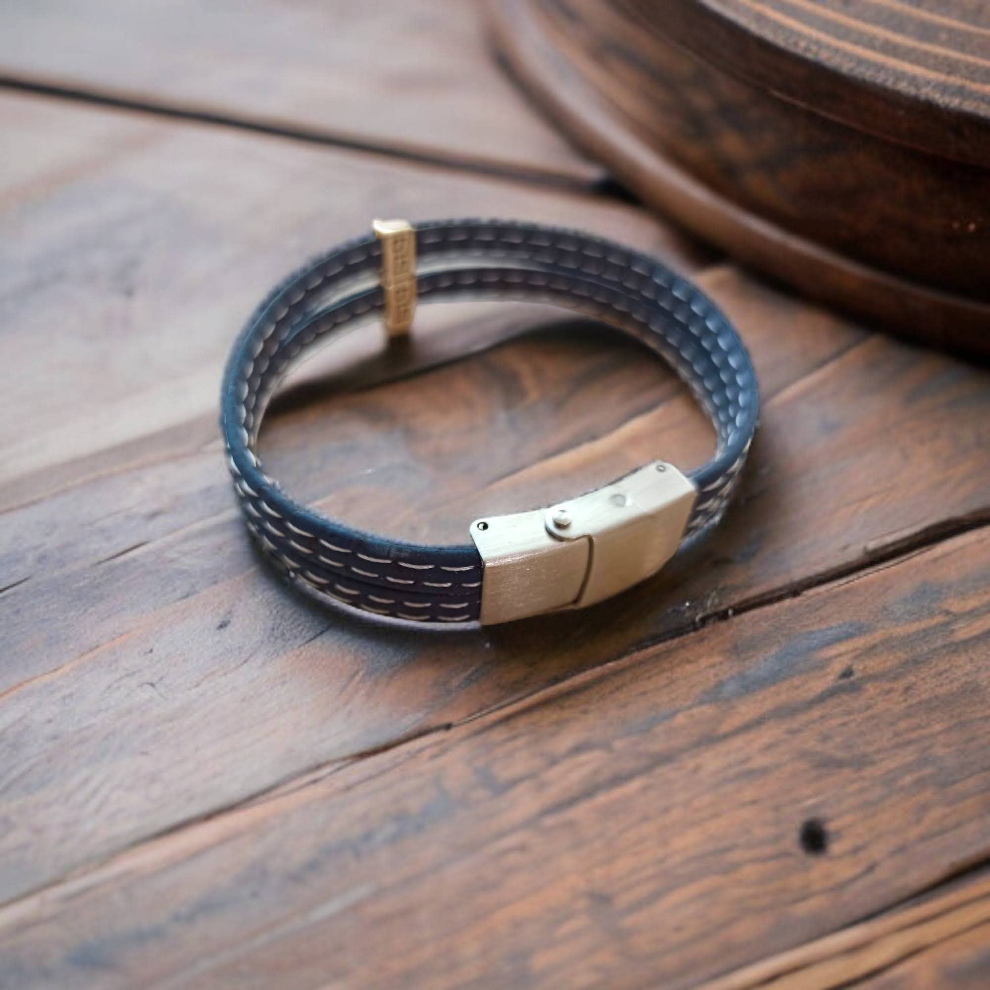 Karmyliege - Wholesale Bangle Bracelet - Sam unisex cork bracelet2