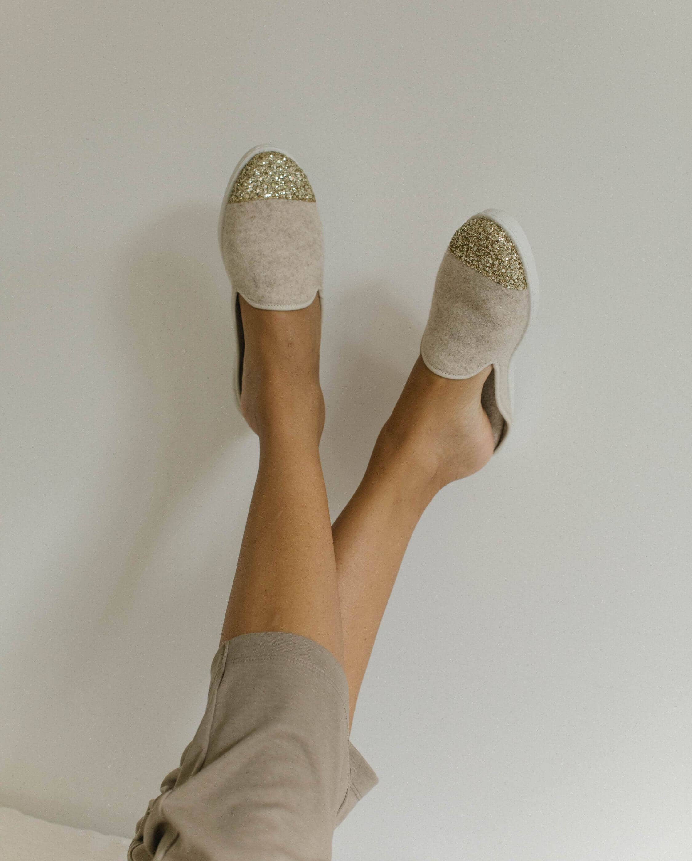 Angarde - Wholesale Mules - Women's - Women's wool mule, beige sequins0