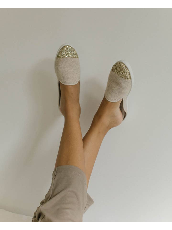 Angarde - Wholesale Mules - Women's - Women's wool mule, beige sequins