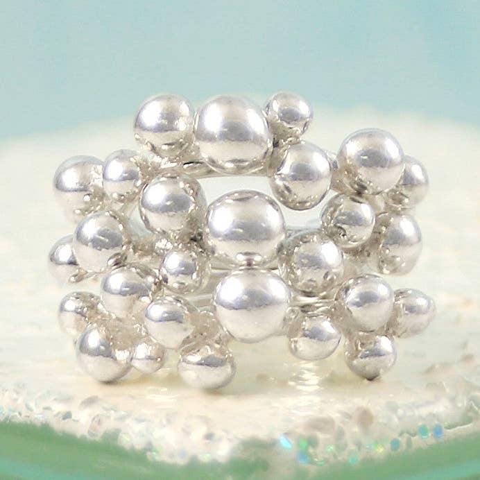 Bague empilable en argent sterling Bubble Chunky pour la vente par Otis Jaxon London