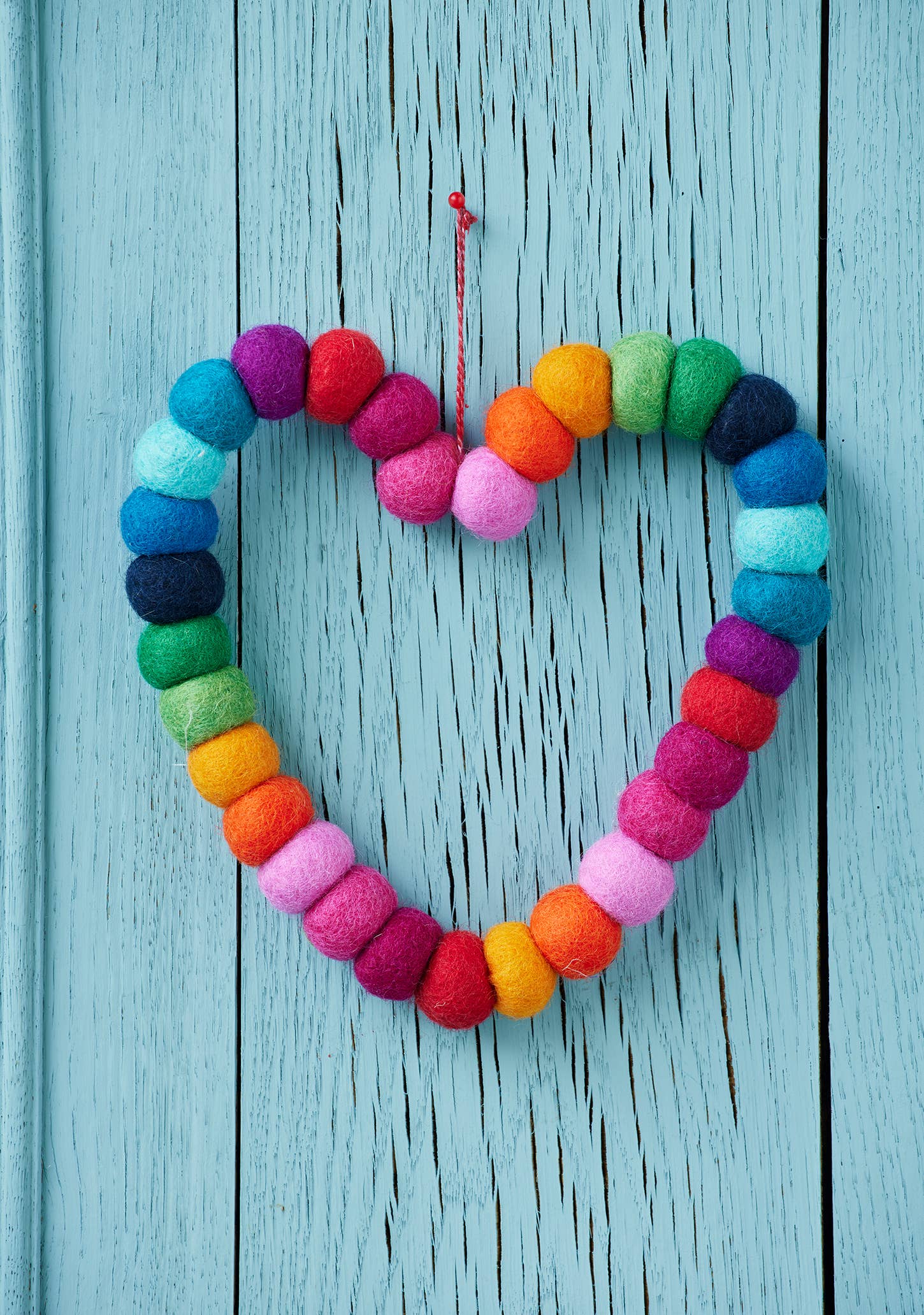 Namaste - Wholesale Wreath - Chunky Rainbow Heart Wreath1