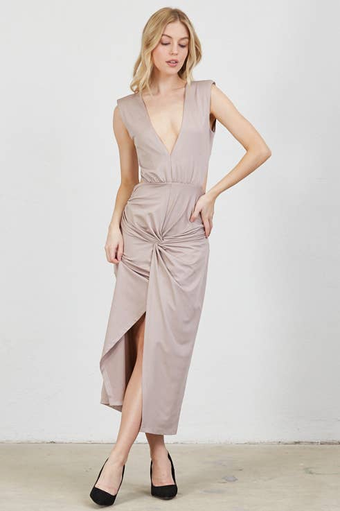 Vestis M - Venta al por mayor Vestido - Mujer - Vestido midi con escote pronunciado y espalda abierta con giro escultórico - Negro8