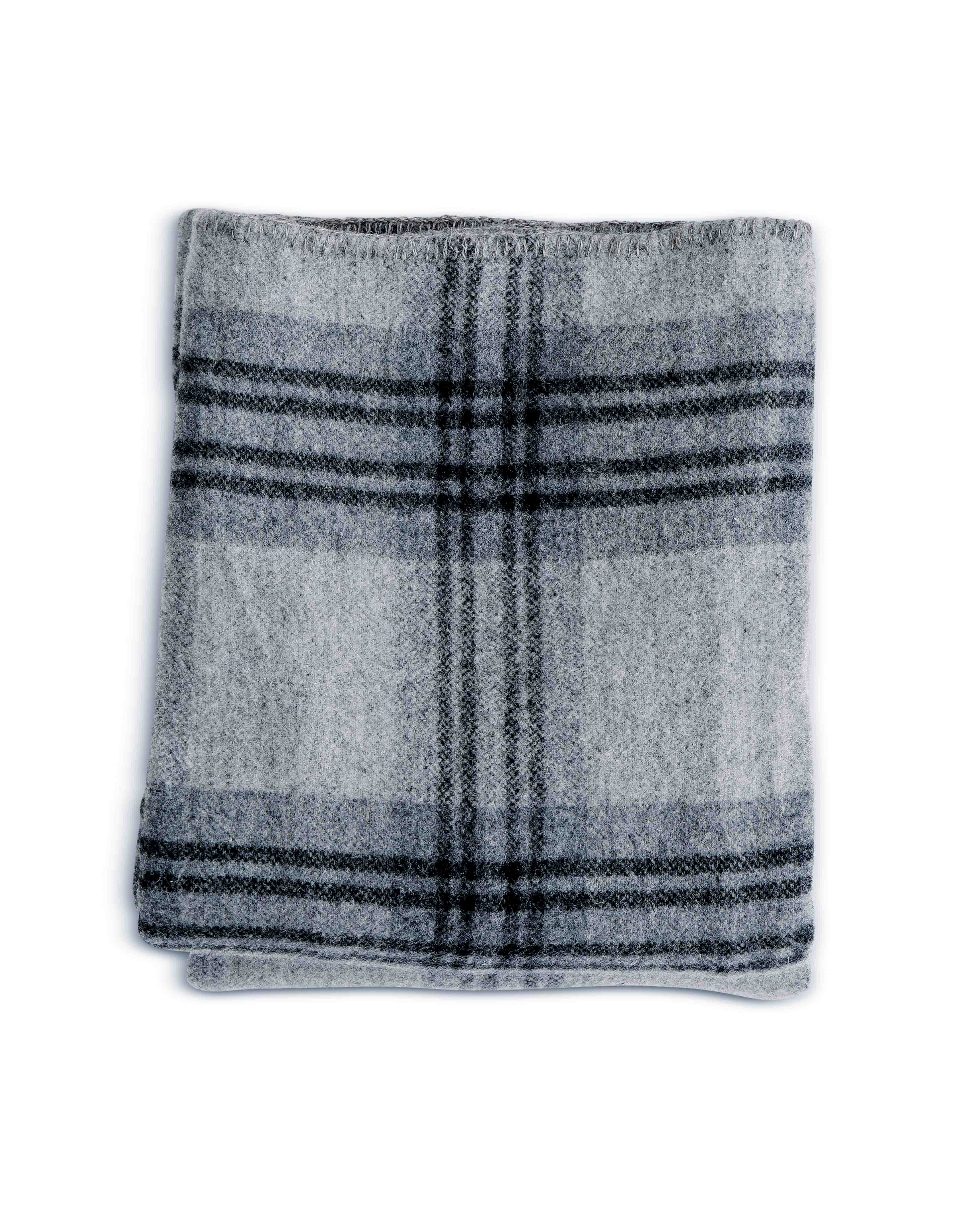 Evangeline Linens - Wholesale Bedding Blanket - Plaid Merino Wool Bed Blankets0