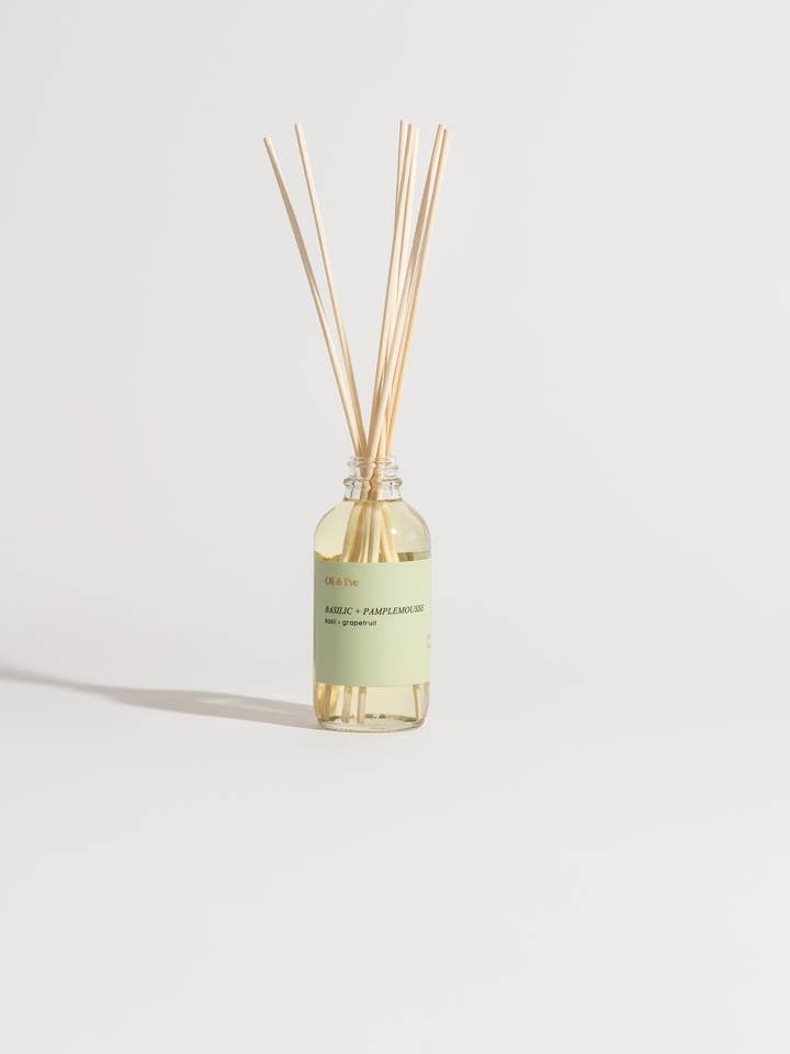 Diffuseur à roseaux - Basilic & pamplemousse pour la vente par Oli & Eve