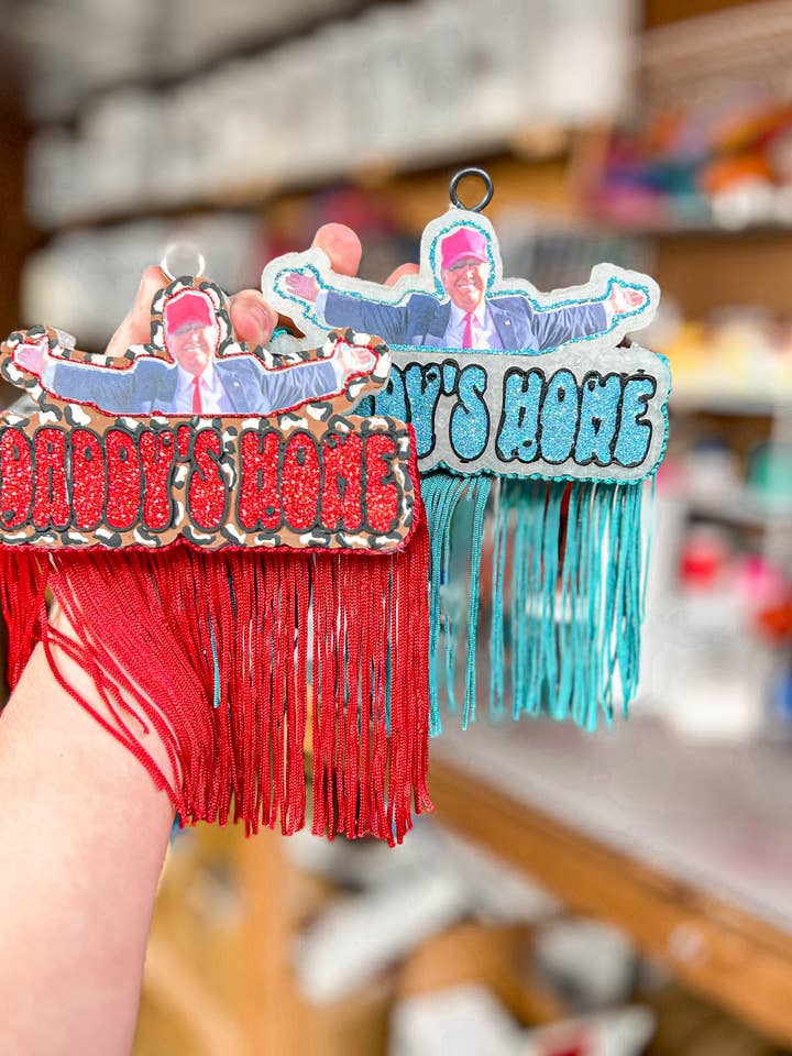 D A D is H O M E for wholesale by Mama & Me Freshies