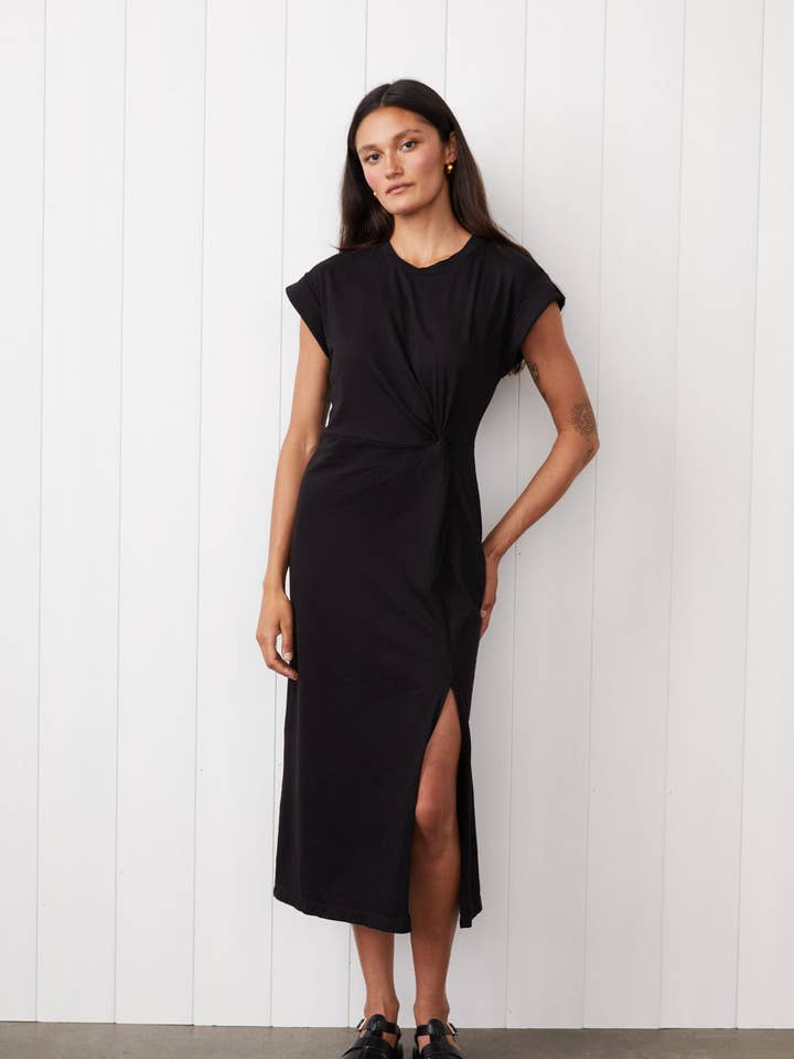 Cloud Jersey Twist Midikjole i Sort for engroshandel hos Stateside