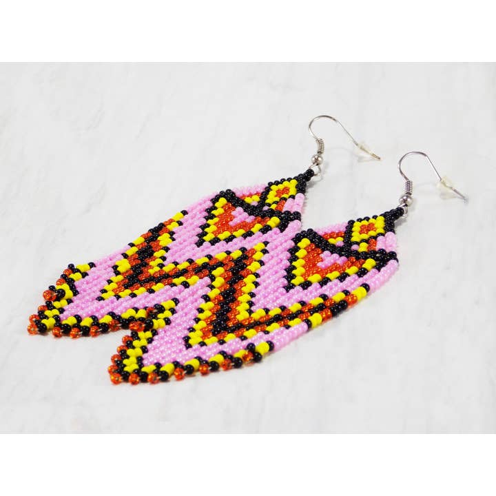 Boucles d'oreilles bohèmes roses et jaunes pour femmes, cadeau de fête des mères, limonade rose, bohème, grandes boucles d'oreilles longues, printemps pour la vente par Ninolia