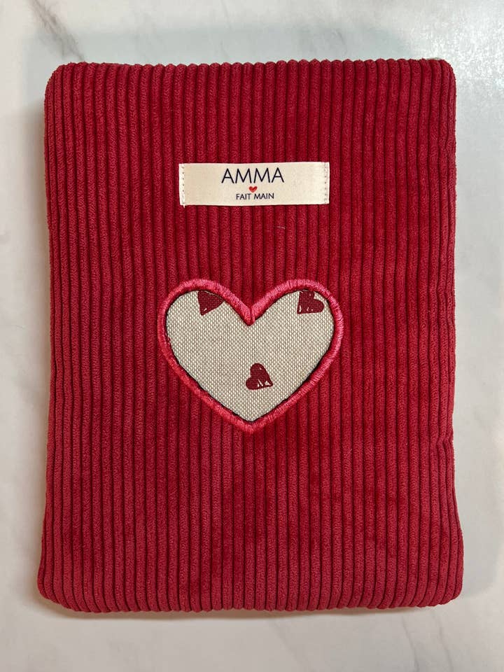 Valentinrot Cord-Buchhülle für den Großhandel von AMMA