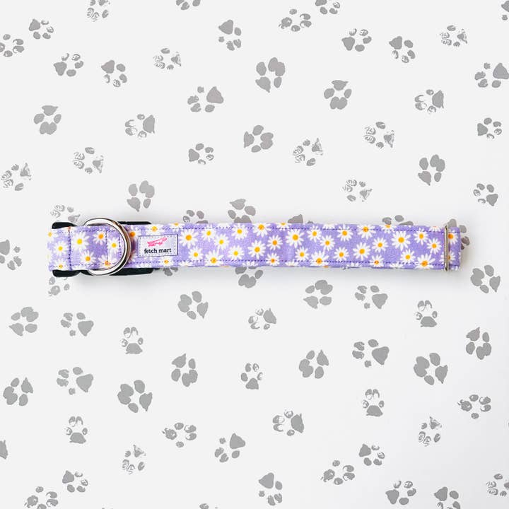 Collier de marguerites lavande pour la vente par Fetch Mart