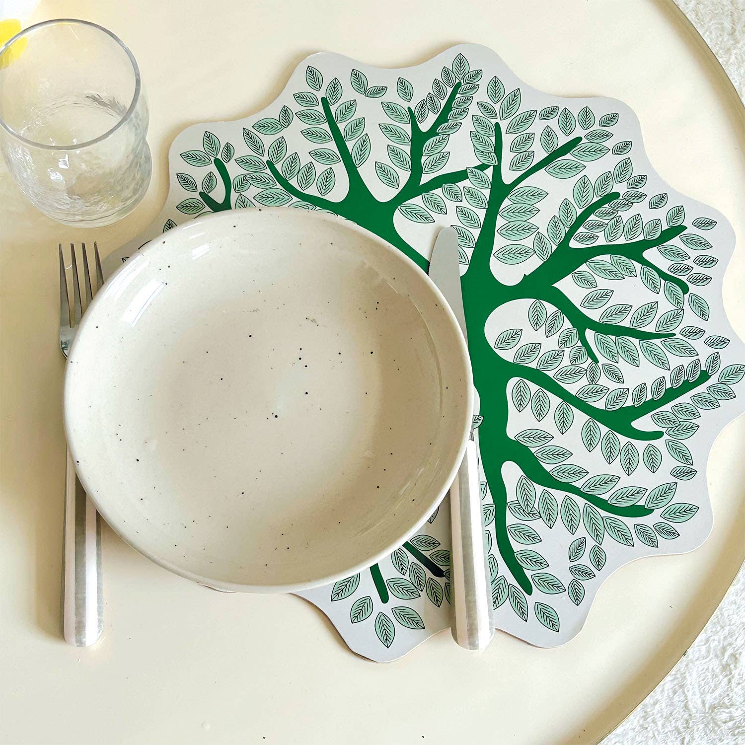 Opjet Paris – wholesale Placemat – Round rigid table set tree D35cm1