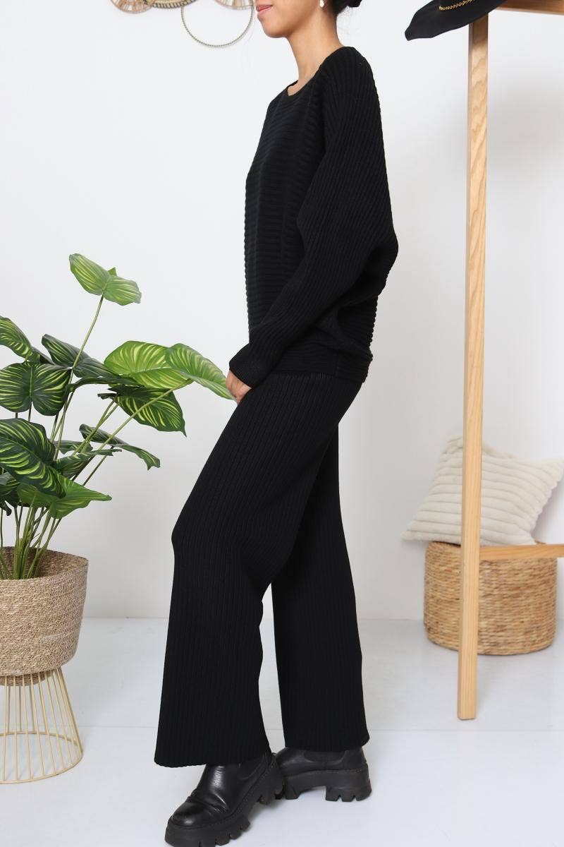 DIX-ONZE - Wholesale Top & Pant Set (NOT Loungewear) - Women's - Ribbed Fine Knit Set – Oversized Sweater & Wide-Leg Pants2