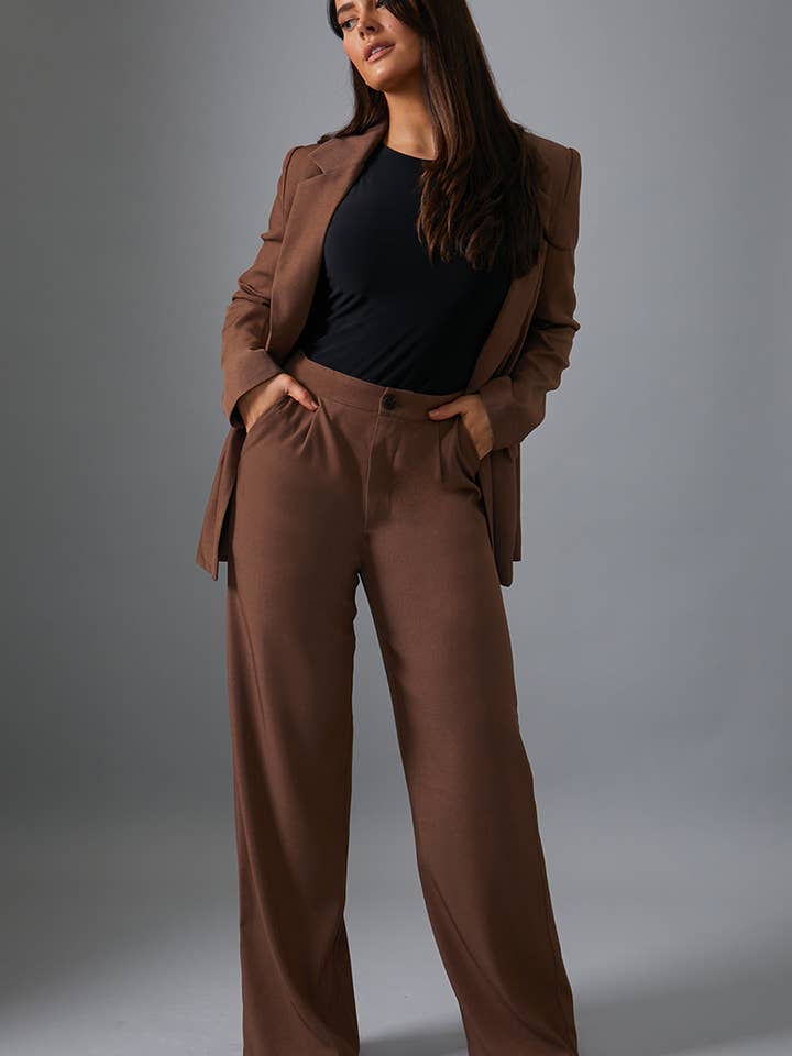 CHOKOLADE SKRÆDDERSYET BUKSE for engroshandel hos In The Style