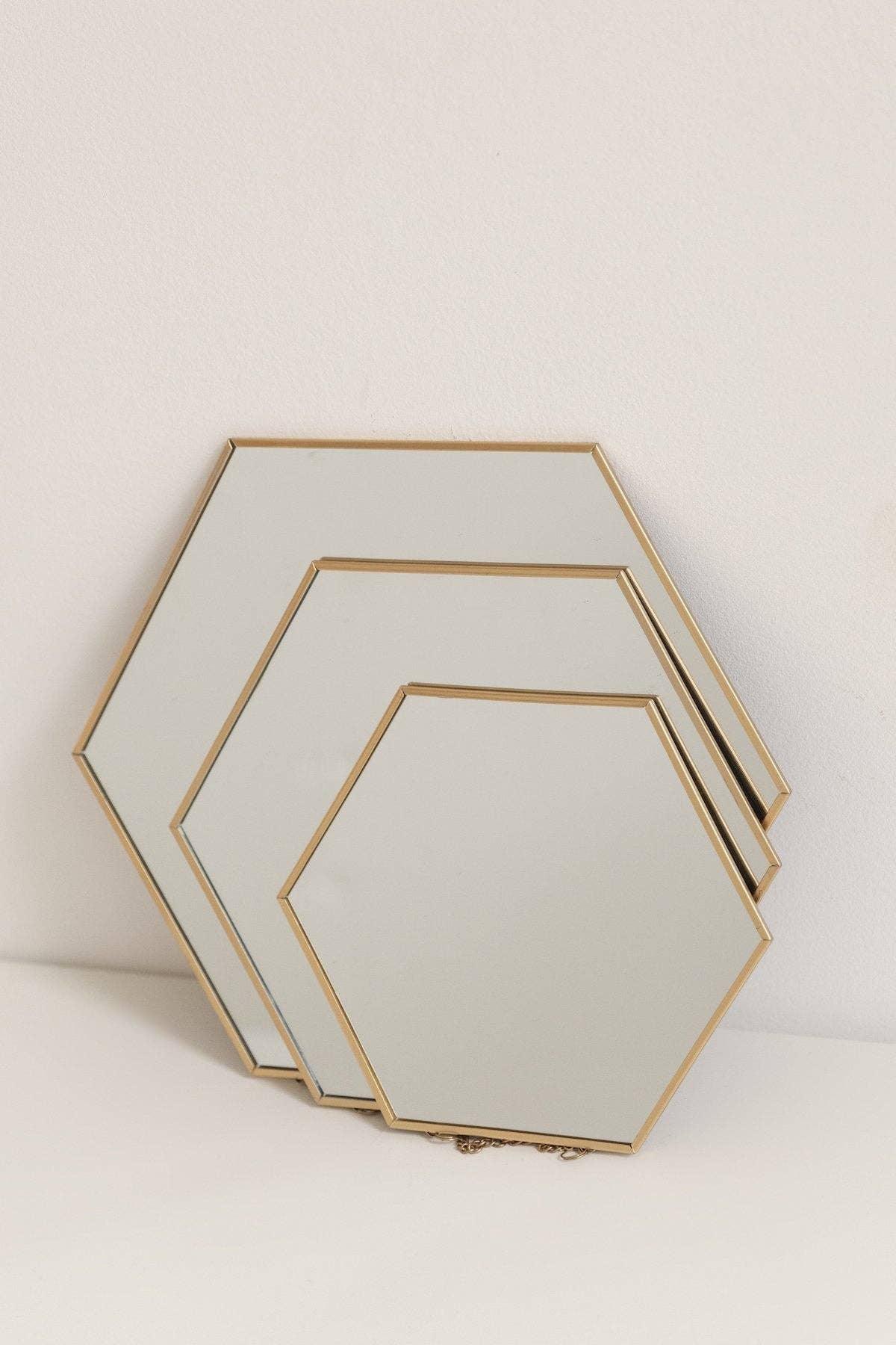 Bruna - Wholesale Wall Mirror - Set of 3 Hexagon mirrors · Deco ·1