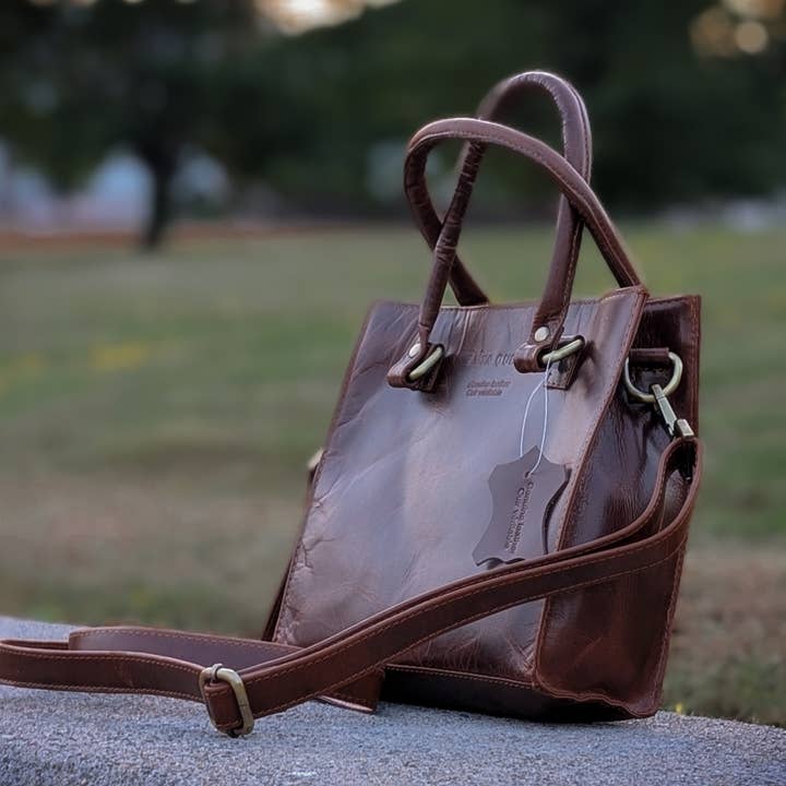 Alta Quero - Wholesale Crossbody Bag - Women's - Crossbody Bag, Brown Leather, Ladies
6