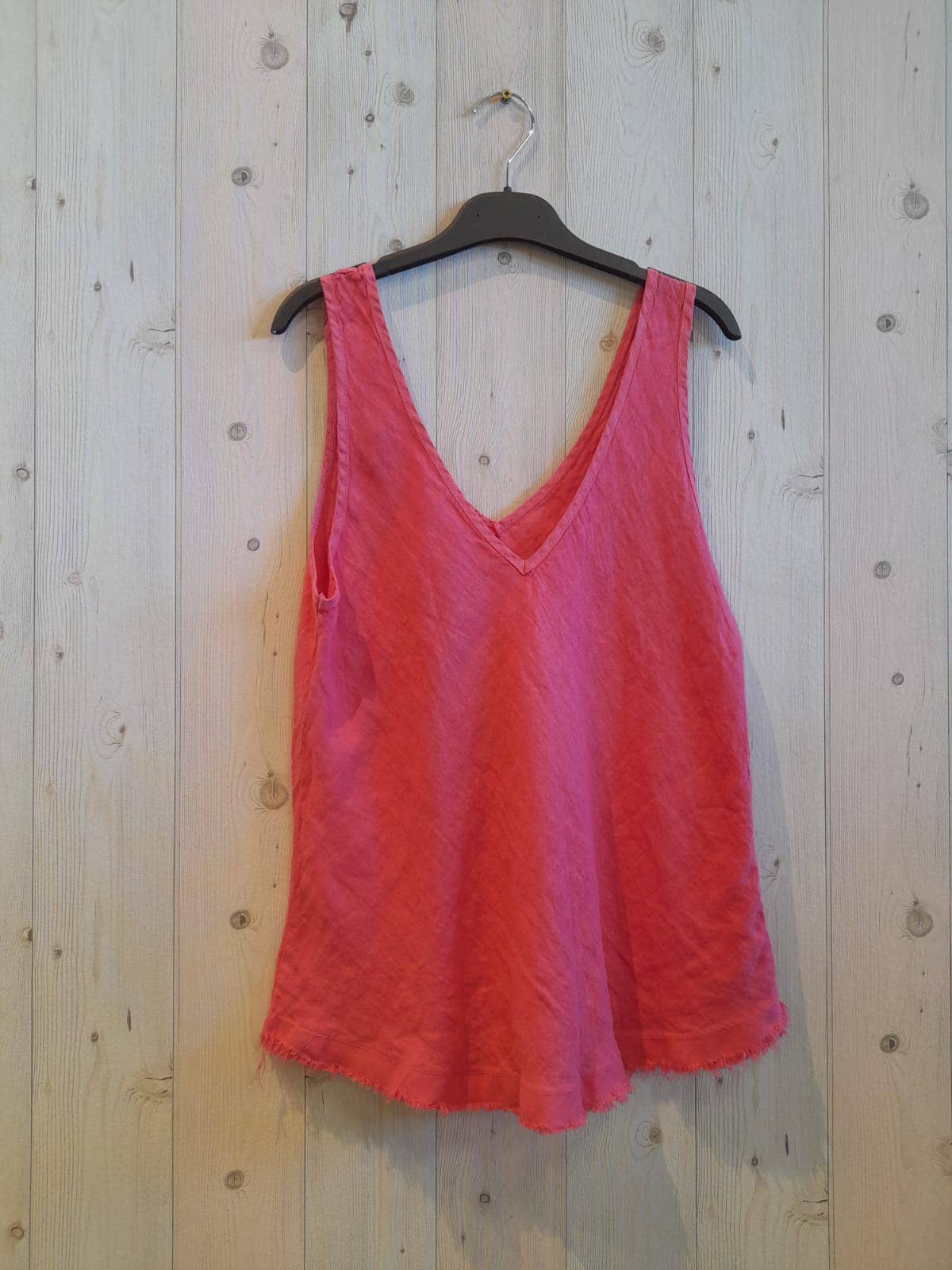 Linen & More - Wholesale Tank Top - Women's - REF 21591 100% SISA LINEN T-SHIRT1