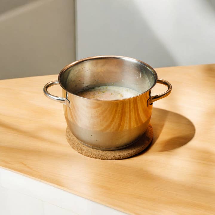 Bamboo Switch - Wholesale Kitchen Tool/Gadget - Natural Cork Hot Plate