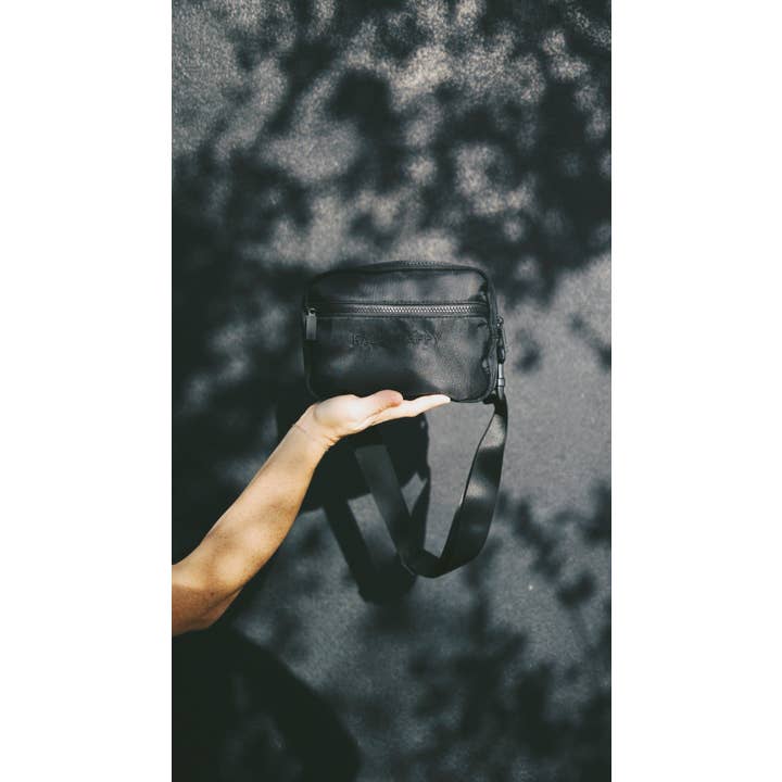 Rad & Happy - Wholesale Belt Bag - Kids - Blackout Rad Pack4