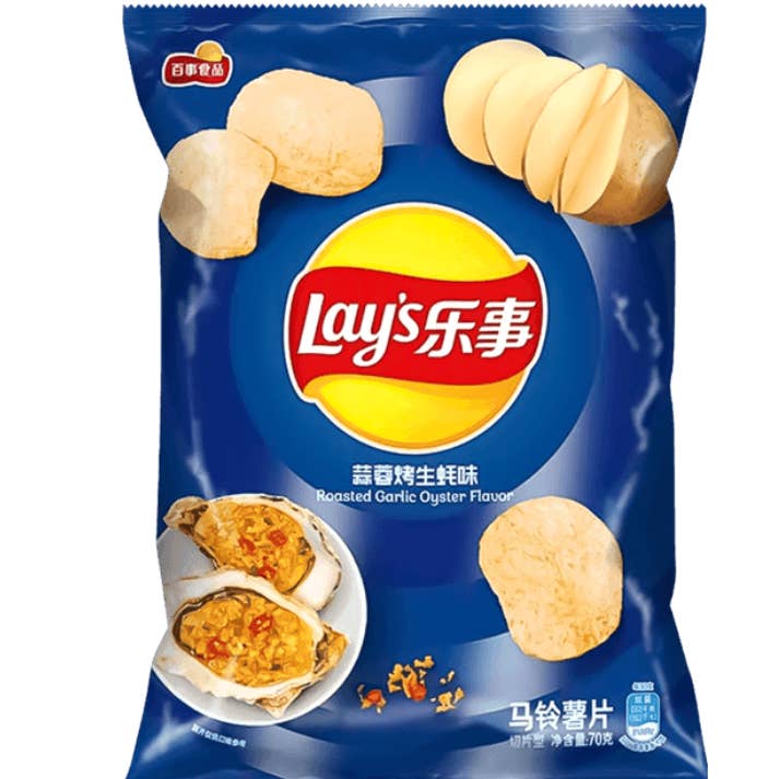 GoGosonic Wholesale - Wholesale Chips - Lay's Roasted Garlic Oyster Potato Chips, 2.46oz0