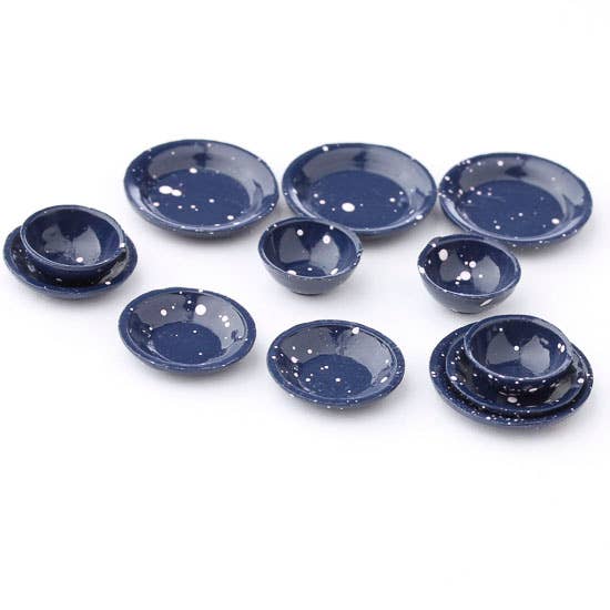 Factory Direct Craft - Vente Accessoire de poupée – enfant - Ensemble d'assiettes miniatures en émail bleu pour maison de poupée1