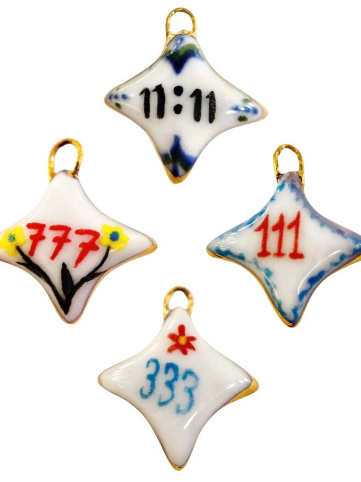 Charms de Numéro d'Ange pour la vente par Shá Parlé