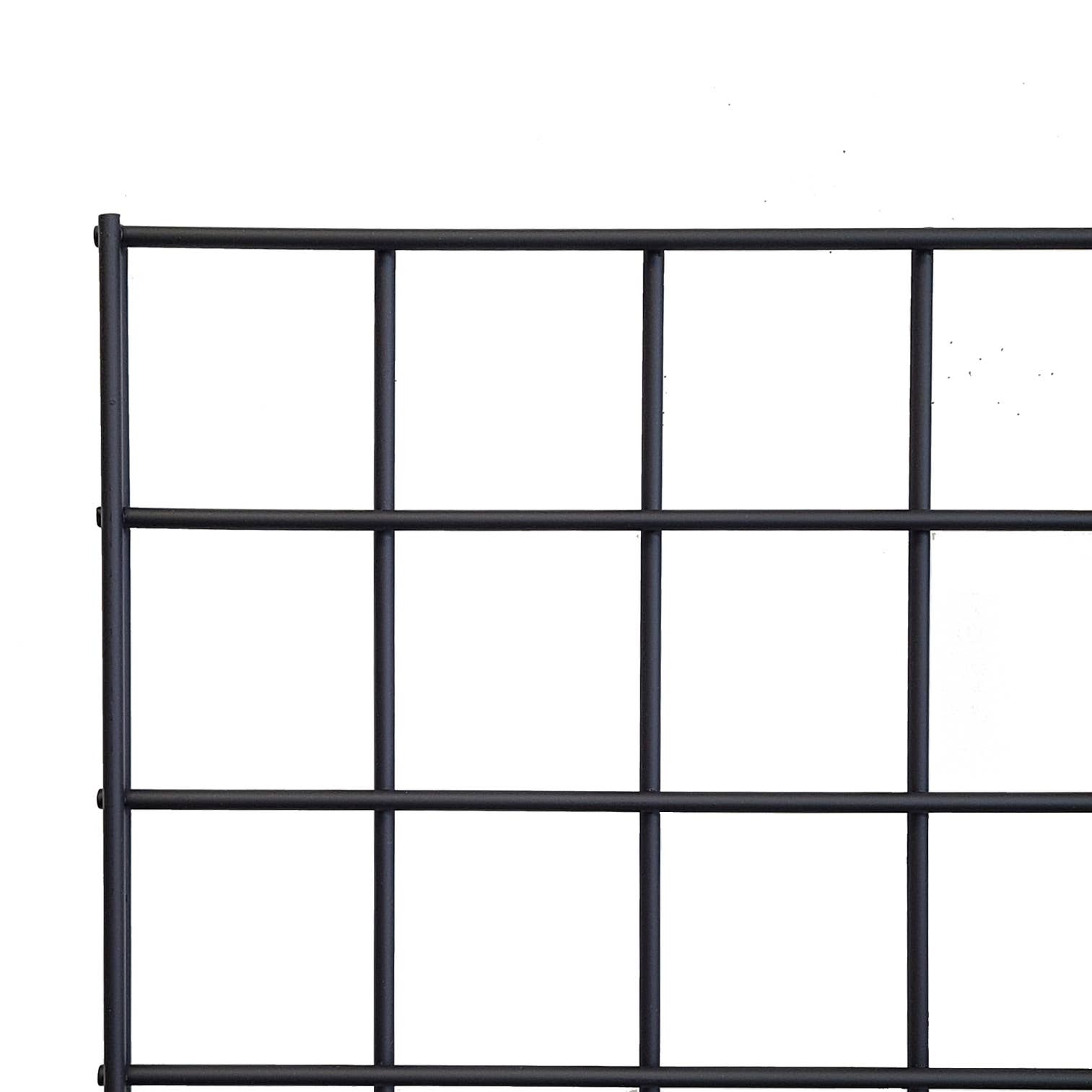 Suburban Sales – wholesale Retailer display stand/case – Gridwall Panels3