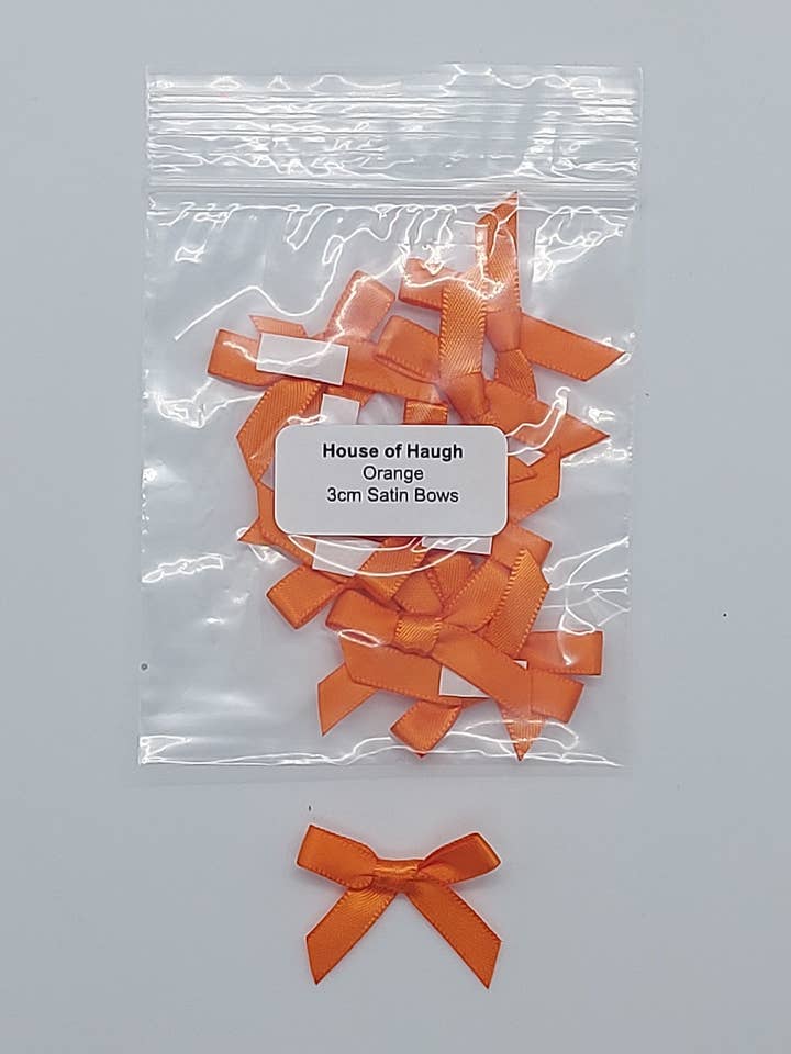 Nœuds en satin orange 10 x 3 cm pour la vente par House of Haugh Craft Supplies