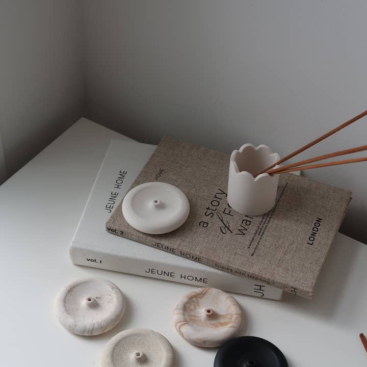 Jeune Home - Wholesale Incense Holder - Minimalist round incense holder 4