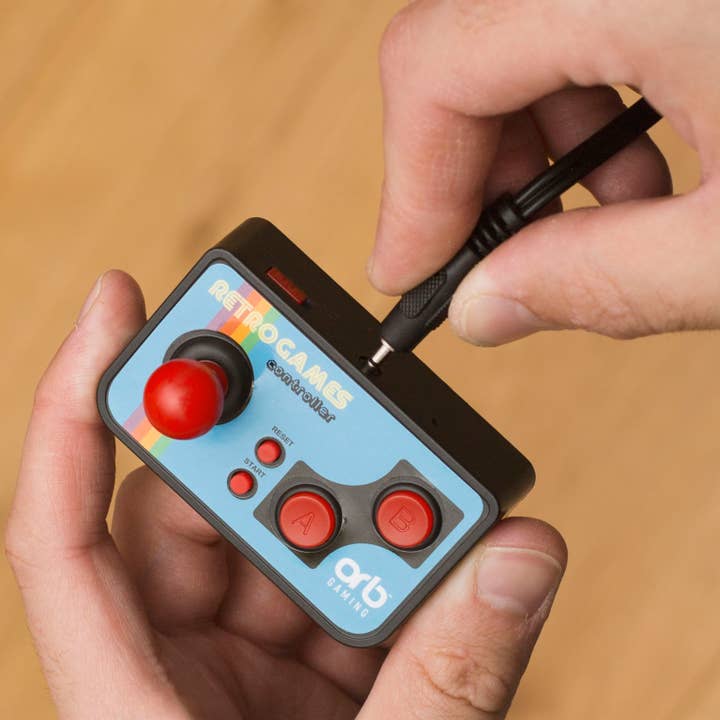 ThumbsUp! - Wholesale Electronic Toy - Kids & Baby - Orb Retro Mini TV Game 200 Games, 8-Bit, Plug & Play