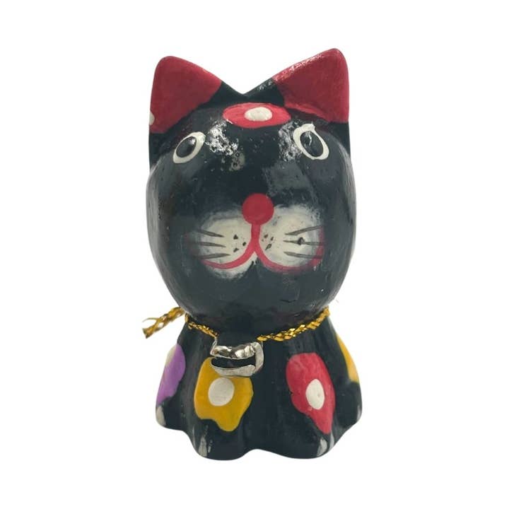 Earths Elements Wholesale - Wholesale Retailer Sample - Home Decor - Wood Cat Figurines, Set of 55