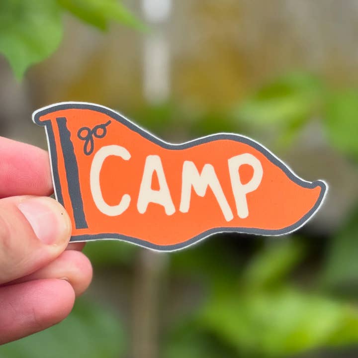 Aller au camp | Autocollant Fanion pour la vente par Menottees
