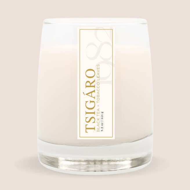 Bougie Tsigaro (8,5 oz Mèche Unique) pour la vente par 1982 Candle Co.