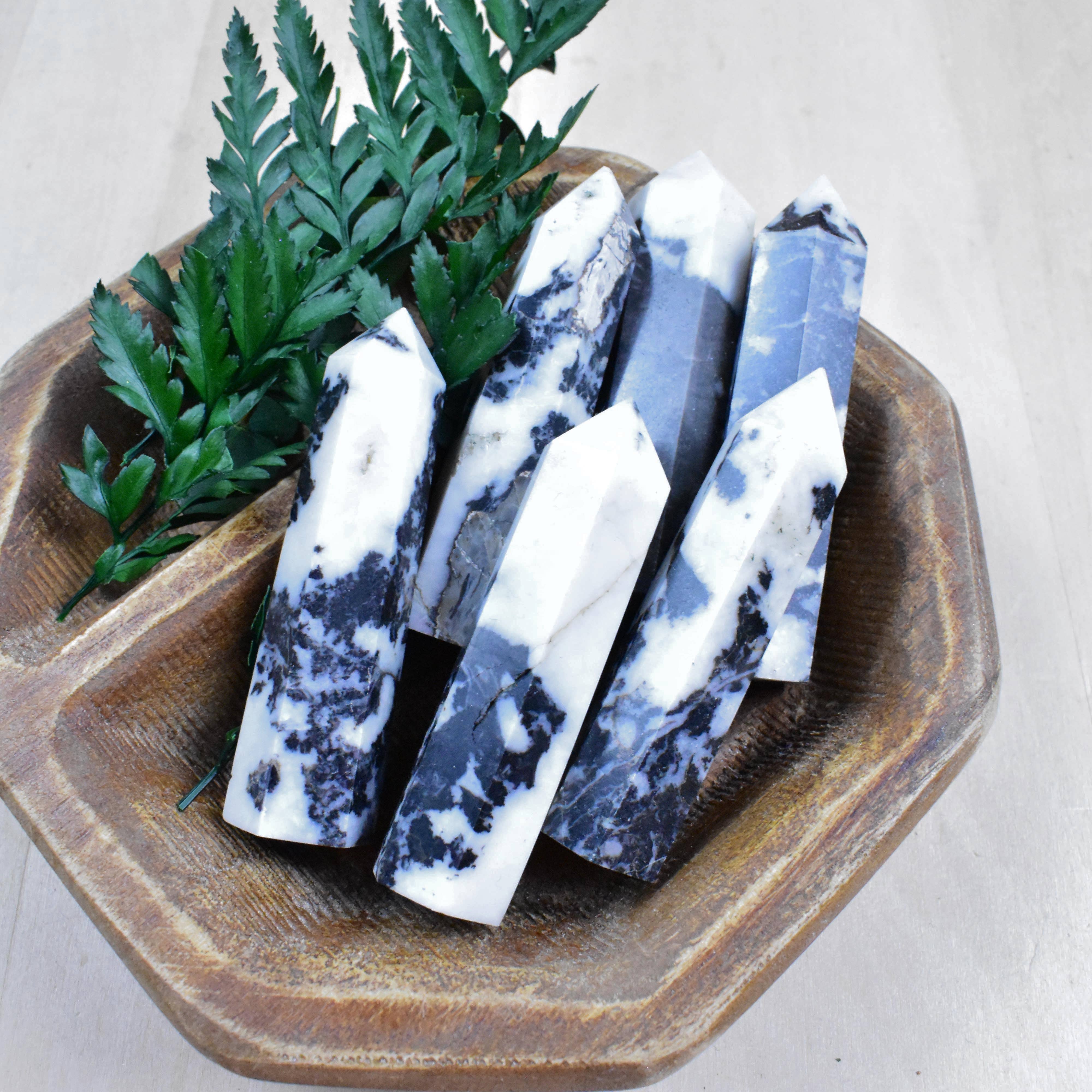 Ewelina Pas Jewelry - Venta al por mayor Piedras/cristales espirituales - Punta de piedra espiritual Zebra Jasper de 2,5 a 3 pulgadas4