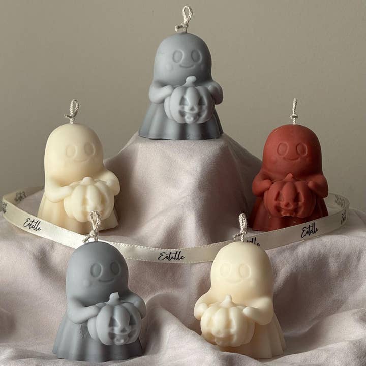 Halloween Ghost with Pumpkin Candle: Handmade Soy Wax Autumn Gift for wholesale by Estelle Studio