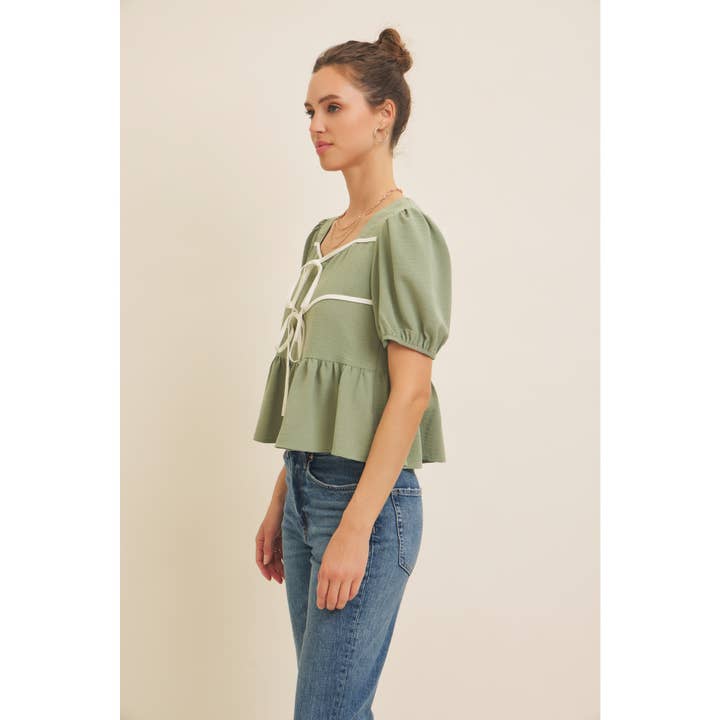 in february - Vente Chemisier – femme - BLOUSE BABYDOLL CHARMANTE AVEC NŒUDS CONTRASTÉS22