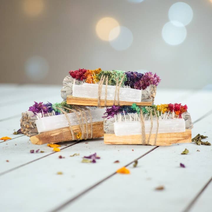 Pack Sage - Chakra avec sélénite pour la vente par Earths Elements Wholesale