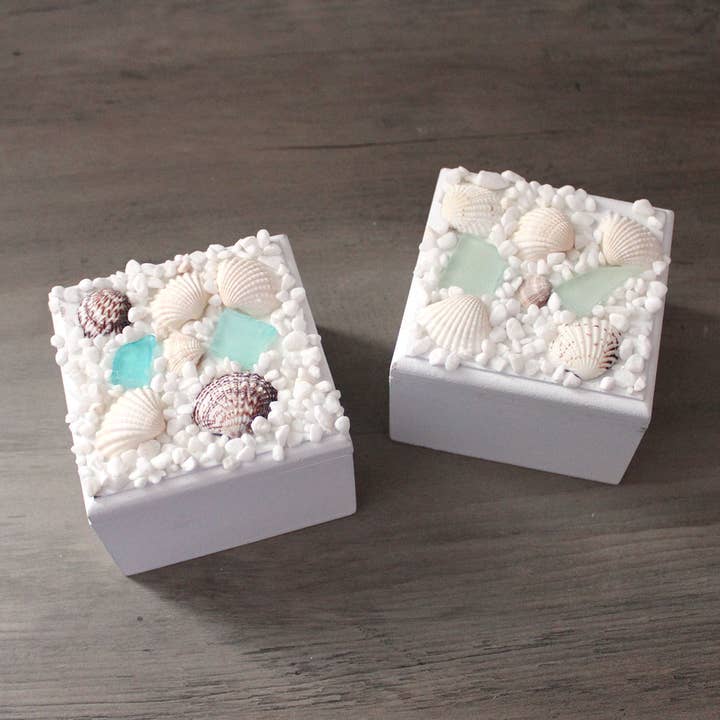 CB Home Collection - Wholesale Jewelry Box/Organizer - Small 3" Sea Glass and Shells Trinket Box - 2 Assorted