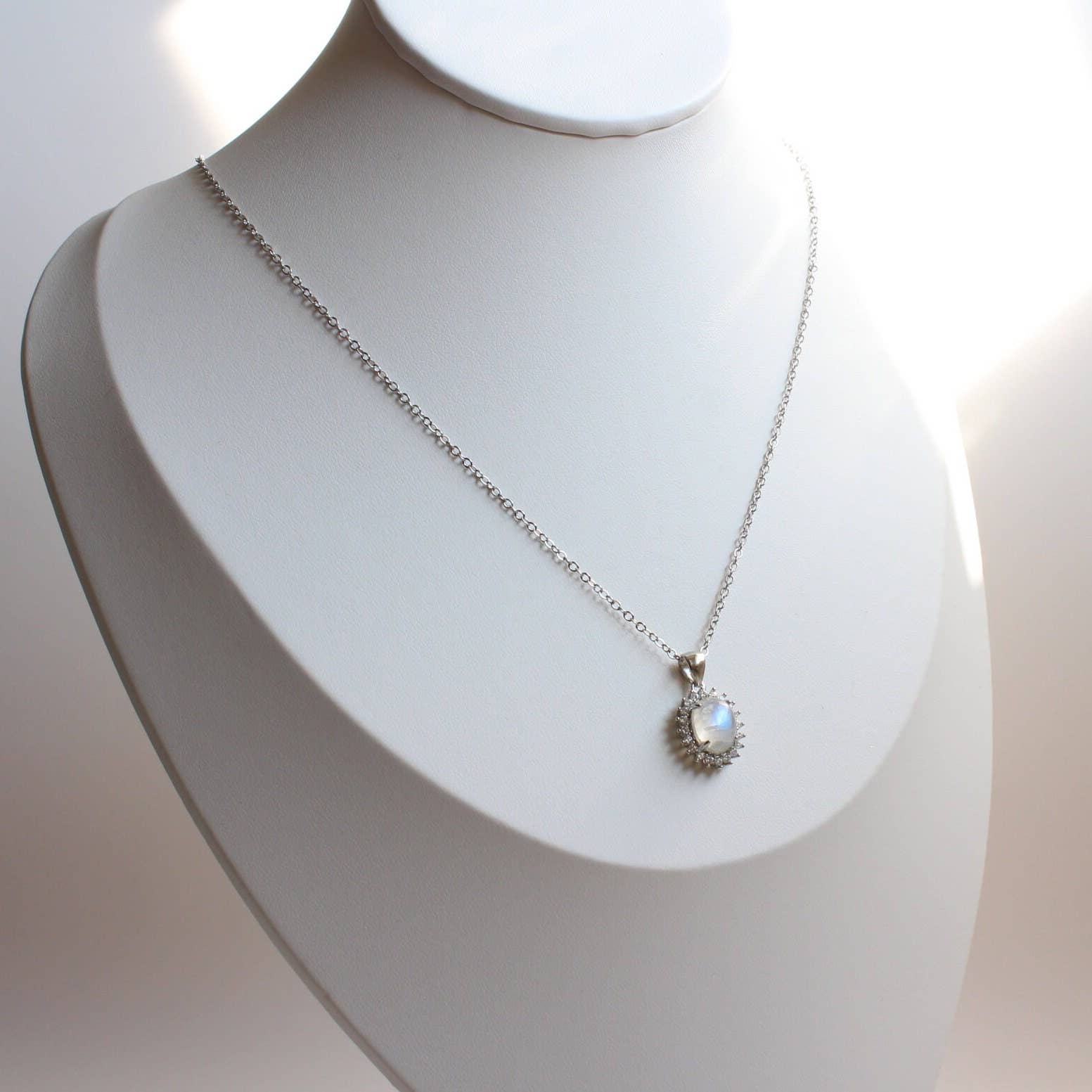 iBijoux - Wholesale Jewelry Set - Natural Moonstone Necklace Earrings Set (2S01)1