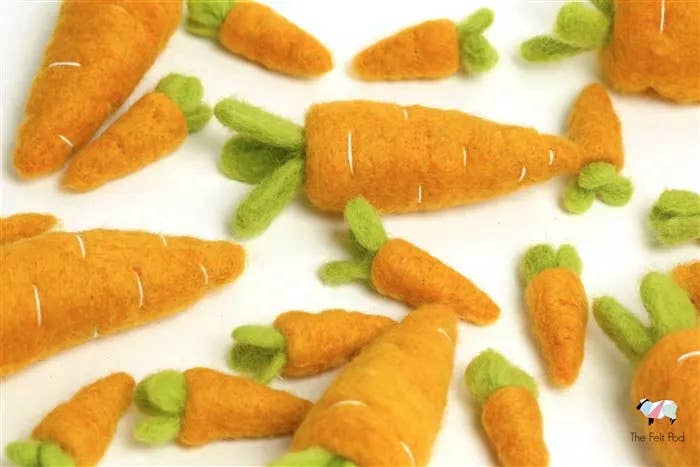 The Felt Pod - Vente Décorations de table - Carottes en feutre - grandes1