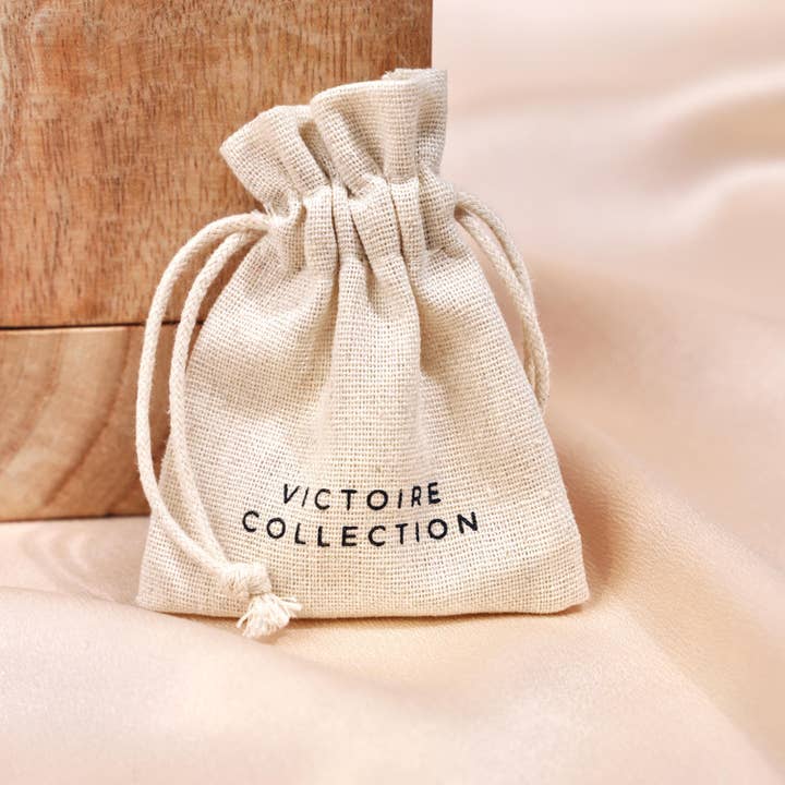 Victoire Collection – wholesale Hoop-örhängen – Små creoler rostfritt stål hängsmycke stjärna zirkoner