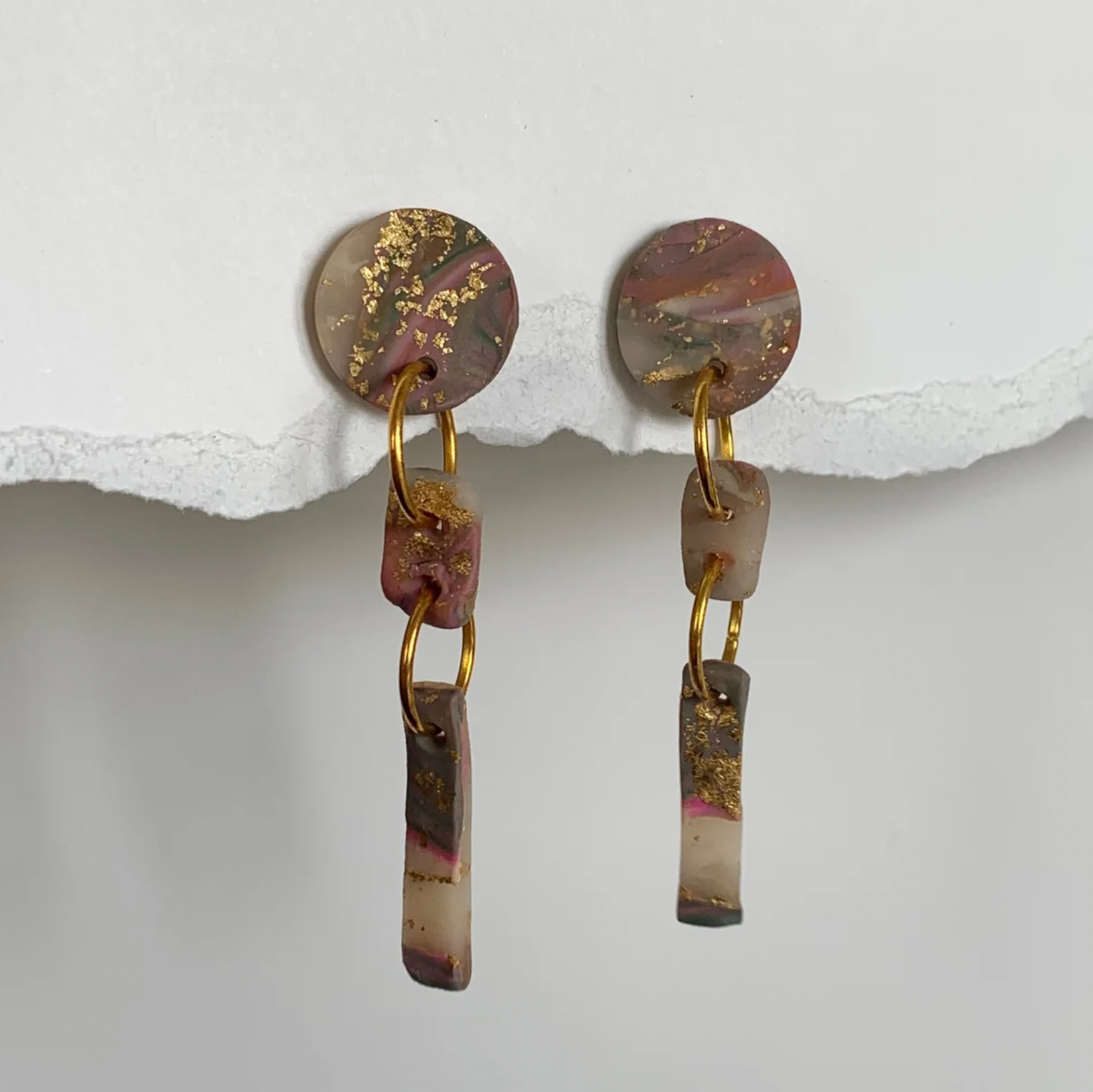 Pluck - Wholesale Dangle Earrings - Pink and gold dangles1