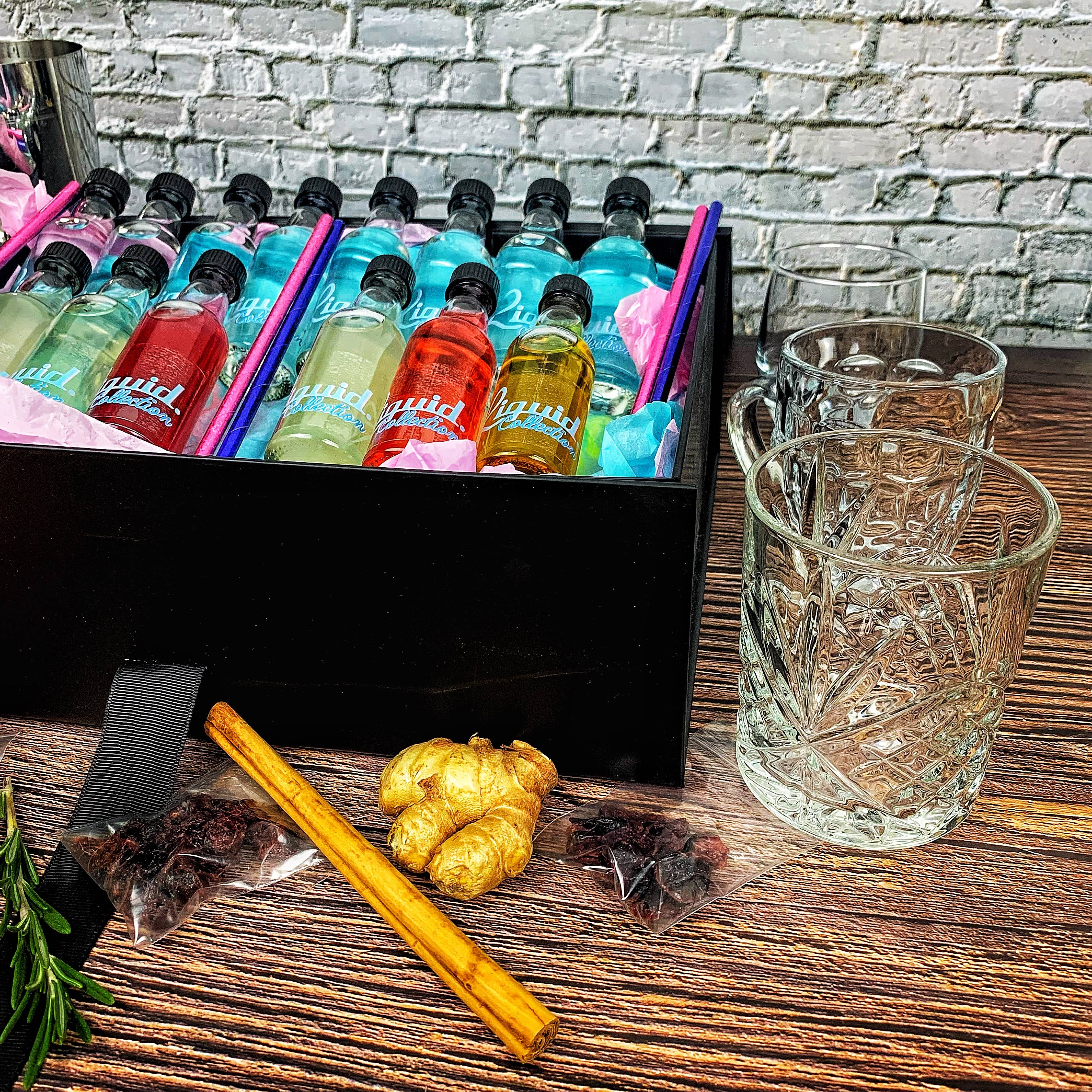 Liquid Mobile Bar – wholesale DIY drink kit – Cocktail Kits5