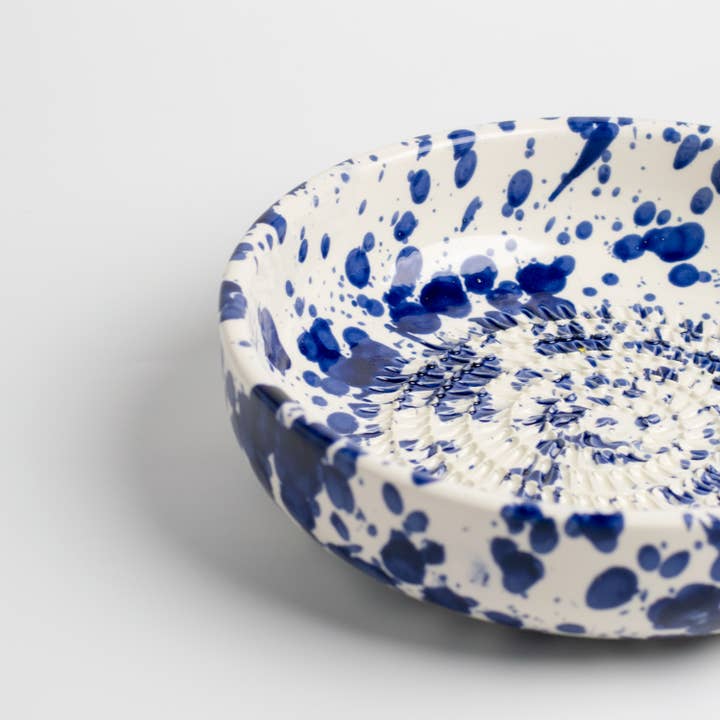 Alfar Tierra Cocida - Wholesale Grater - Large Pottery Grater Plate – Includes Gift Spoon / PERSIA1