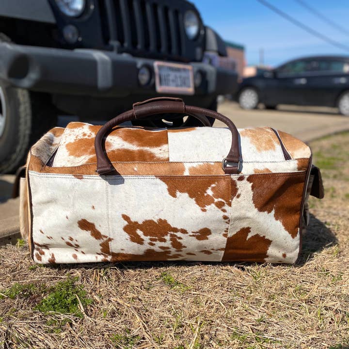 Western Linens - Wholesale Weekender Bag - Women's - Brown Cowhide & Tooled Leather Duffle Bag