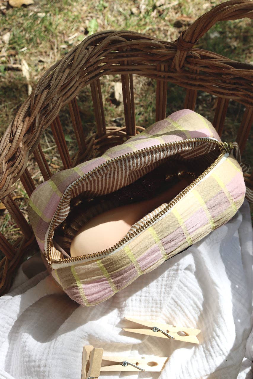 Maho - Wholesale Toiletry Bag - Women's - Claudia Seersucker2