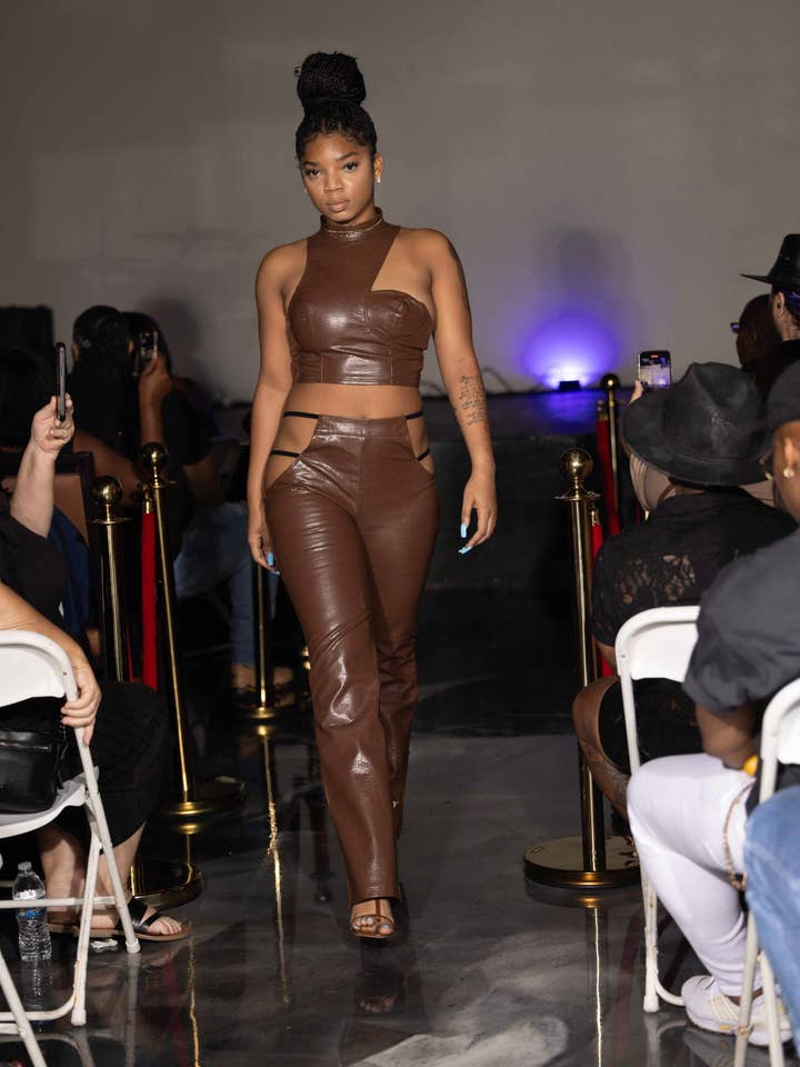 Set Pantaloni Non Può Perdere-Regular per la vendita all'ingrosso da parte di Exclusively Yourz