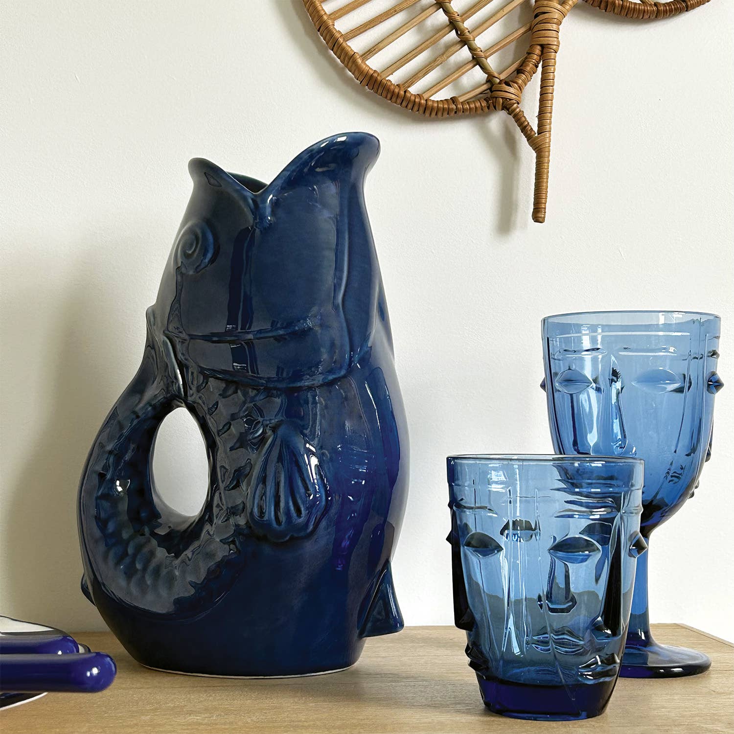 bruise Verre gobelet Visage bleu D8 H10cm en vente sur Faire5