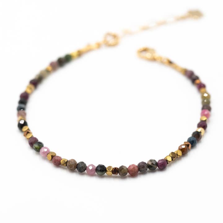 Bracelet made of fine gems/natural stones, glass pearls//delicate minimalist jewelry/ designer jewelry/ handcrafted creation for wholesale by Atelier Vivienne