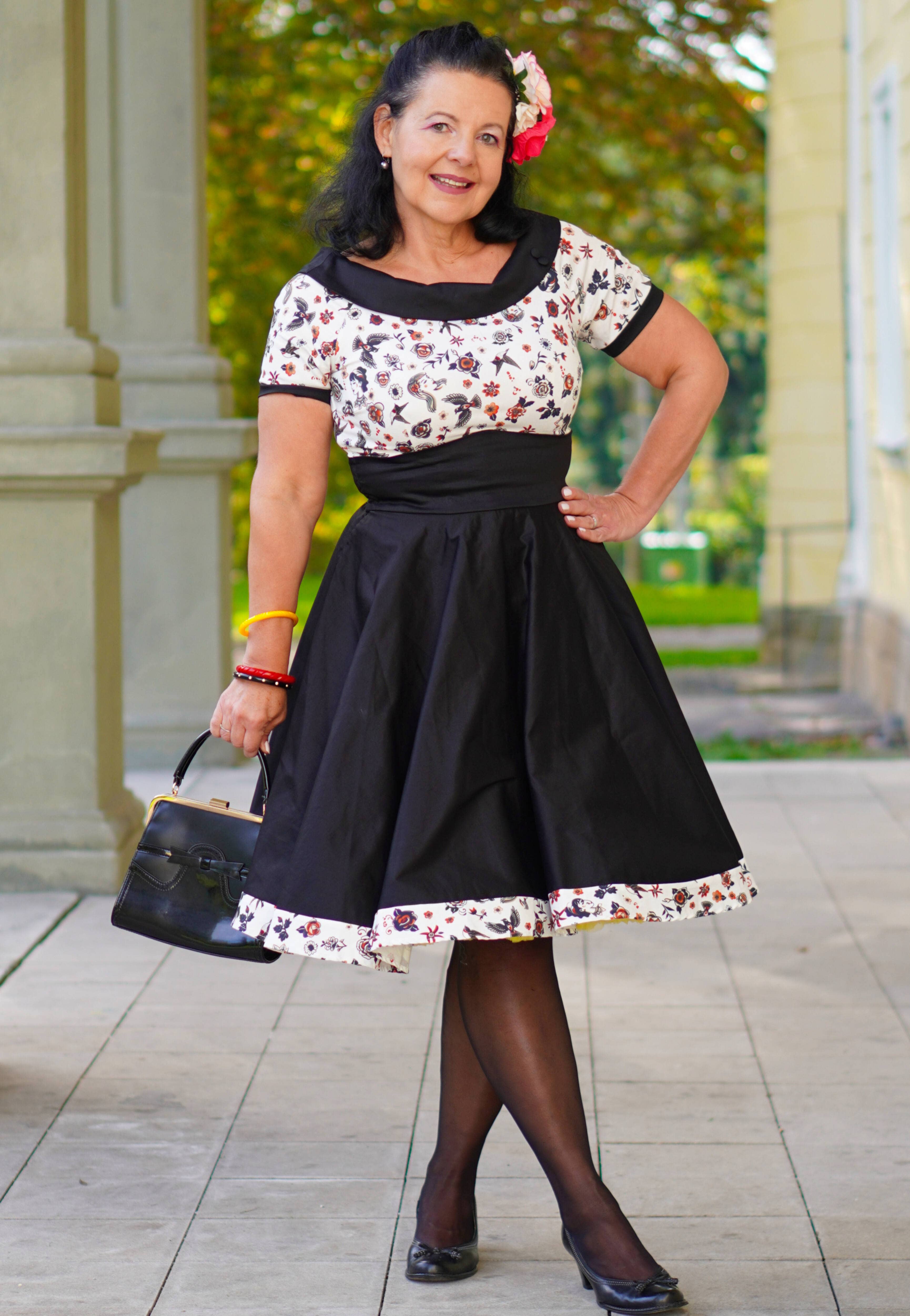 Dolly & Dotty - Vente Robe – femme - Robe swing rockabilly Darlene noire imprimé tatouage9